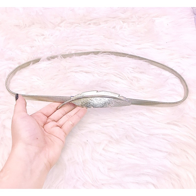 Dây nịt chiếc lá chất kim loại