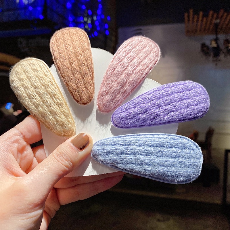 🦢Kẹp tóc mái len vặn thừng