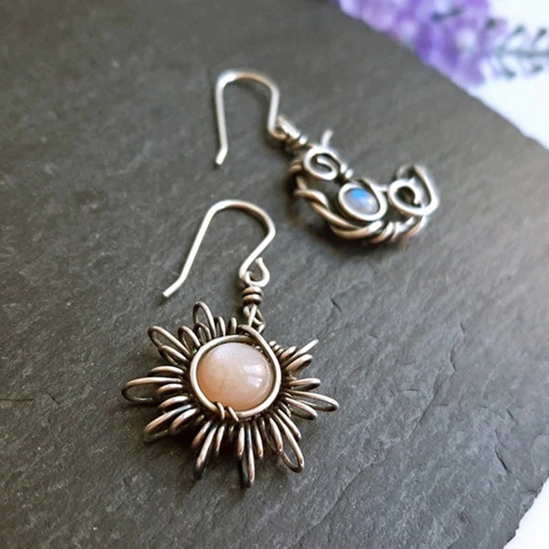 Bông Tai Bạc Hình Mặt Trời Và Mặt Trăng Thời Trang Vintage