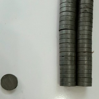 Nam châm viên đen Ferrite 20x5mm