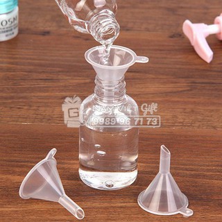 Phễu Mini Dùng Để Chiết Rót Mỹ Phẩm