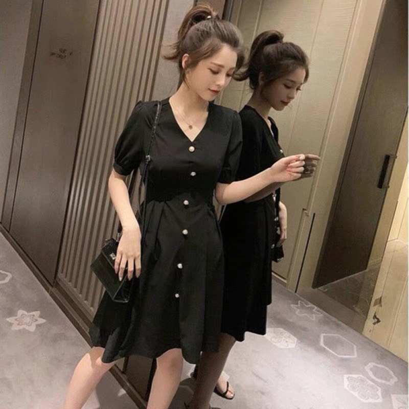 Váy dự tiệc sang chảnh cúc ngọc tay bồng dáng xòe TH387