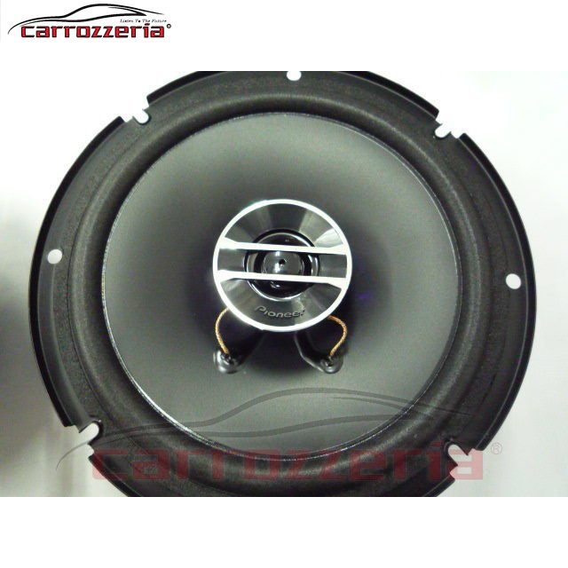 Loa cánh cửa ô tô Pioneer TS-F170 công suất tối đa 180W