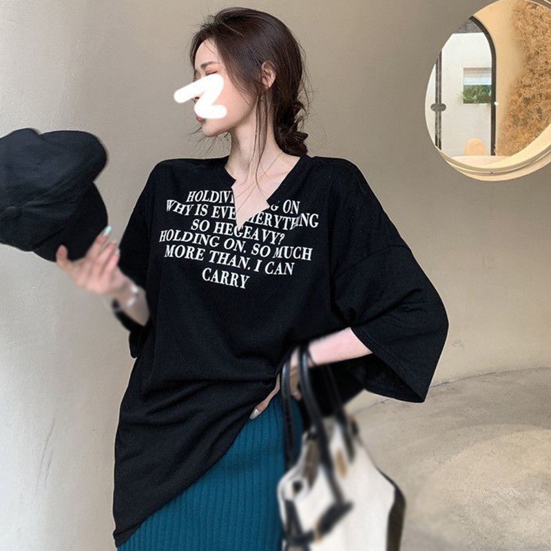 Áo Thun Ngắn Tay Dáng Rộng Cổ Chữ V In Chữ Cá Tính Thời Trang Cho Nữ