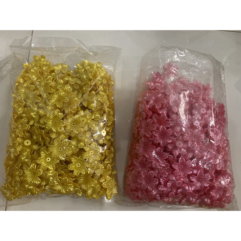 Đế hoa 6 cánh Nhủ ngang 3cm .