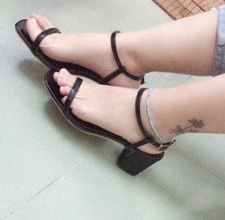 [Xả hàng] Dép sandal quai ngang nữ