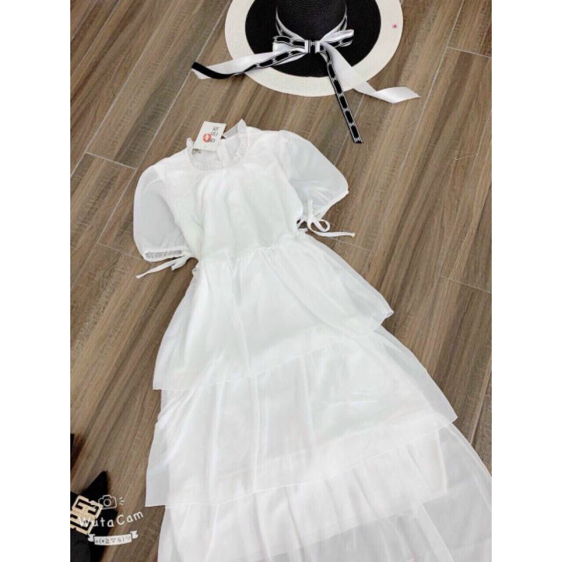 đầm xếp ly cổ 3 tầng