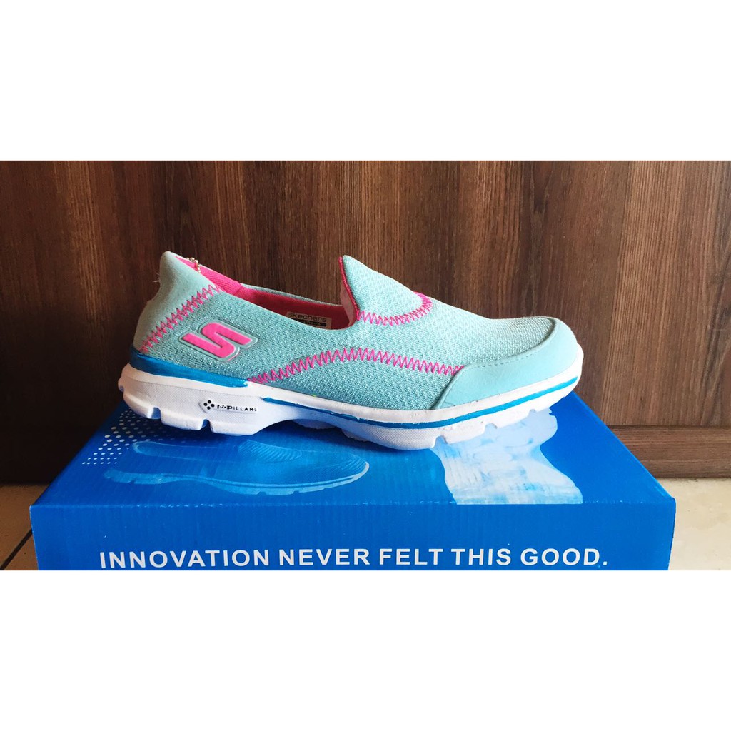 Giày Búp Bê Skechers Thiết Kế Xinh Xắn Cho Nữ