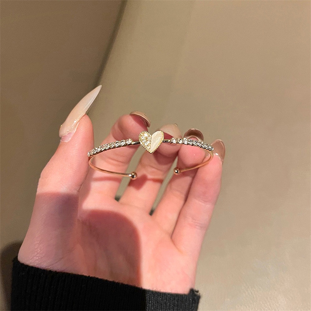 Vòng Tay Hình Trái Tim Đính Đá Kim Cương Sang Trọng Kích Thước Mở Thiết Kế Đơn Giản Thời Trang Cho Nữ