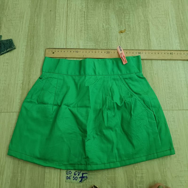 Chân váy 15k up date 15/10