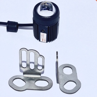 Bát gắn đèn trợ sáng ở hai bên phuộc trước mọi dòng xe