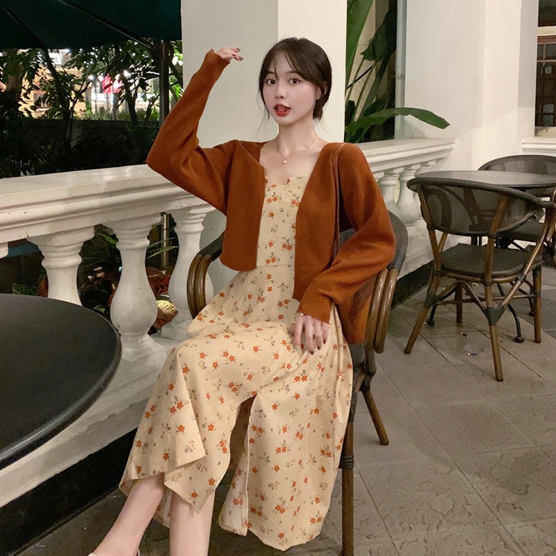 Váy Hai Dây Nhung Tăm Hoa Nhí Xẻ Tà V27 Loại Chun Lưng Hàng Quảng Châu Đẹp