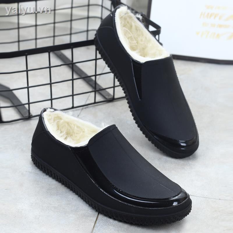 Ủng Đi Mưa Cổ Ngắn Chống Thấm Nước Chống Trượt Giữ Ấm Thời Trang Bốn Mùa Cho Nam | BigBuy360 - bigbuy360.vn