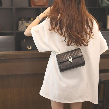 [GIÁ TỐT] Túi Xách Đeo Chéo Nữ Đẹp Cao Cấp Trần Trám Bút Chì | BigBuy360 - bigbuy360.vn