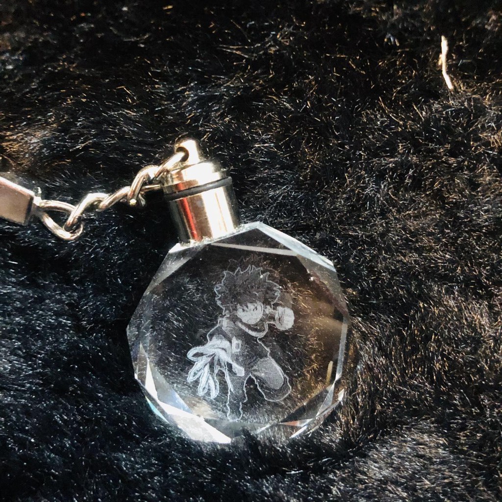 Móc khóa phát sáng Miền Đất Hứa The Promised Neverland thủy tinh pha lê anime chibi quà tặng xinh xắn dễ thương