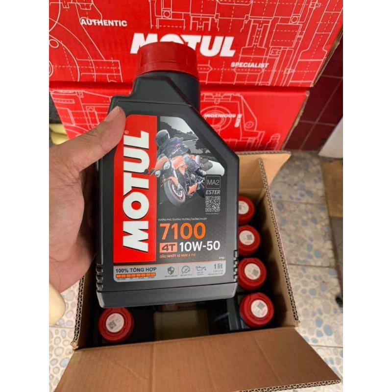 Combo 02 chai nhớt Motul 7100 4T 10W50