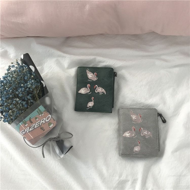 Ví ngắn mini thêu họa tiết thời trang Hàn Quốc thanh lịch dành cho nữ sinh