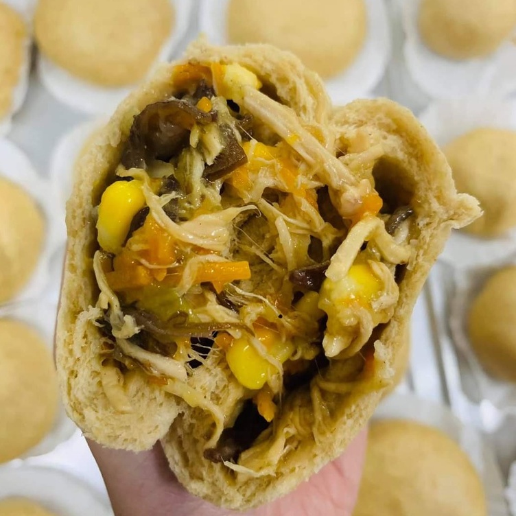 Bánh bao nguyên cám gà nấm