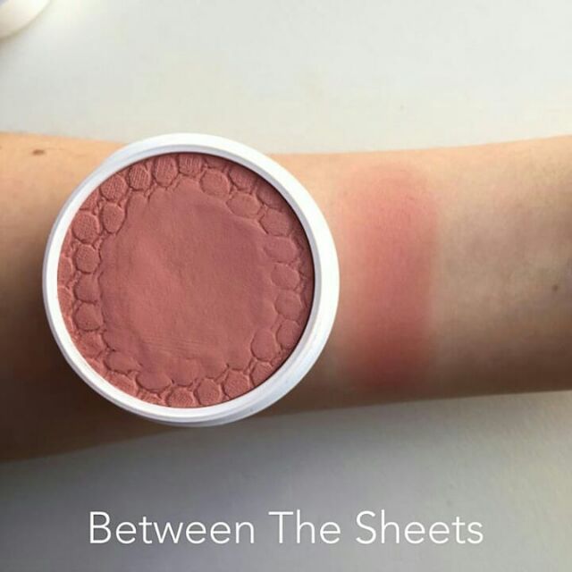Má hồng Colourpop Between the sheets, She’s in bold, Over dramatic, Drop of a hat | BigBuy360 - bigbuy360.vn