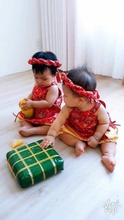 Váy len Huyền trang