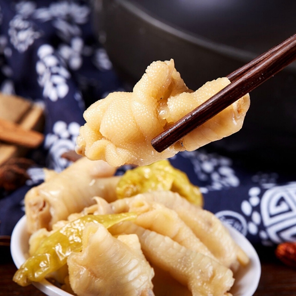 Chân gà Cay Hey  tẩm ướp Ớt Xanh siêu ngon 80g đồ ăn vặt chân gà cay Việt Nam giai giòn sần sật,đảm bảo vệ sinh ATTP