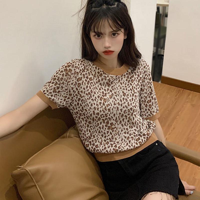 Áo Croptop Tay Ngắn Hoạ Tiết Da Báo Phong Cách Hàn Quốc