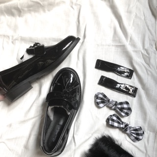 Giày loafers 4 miếng dán