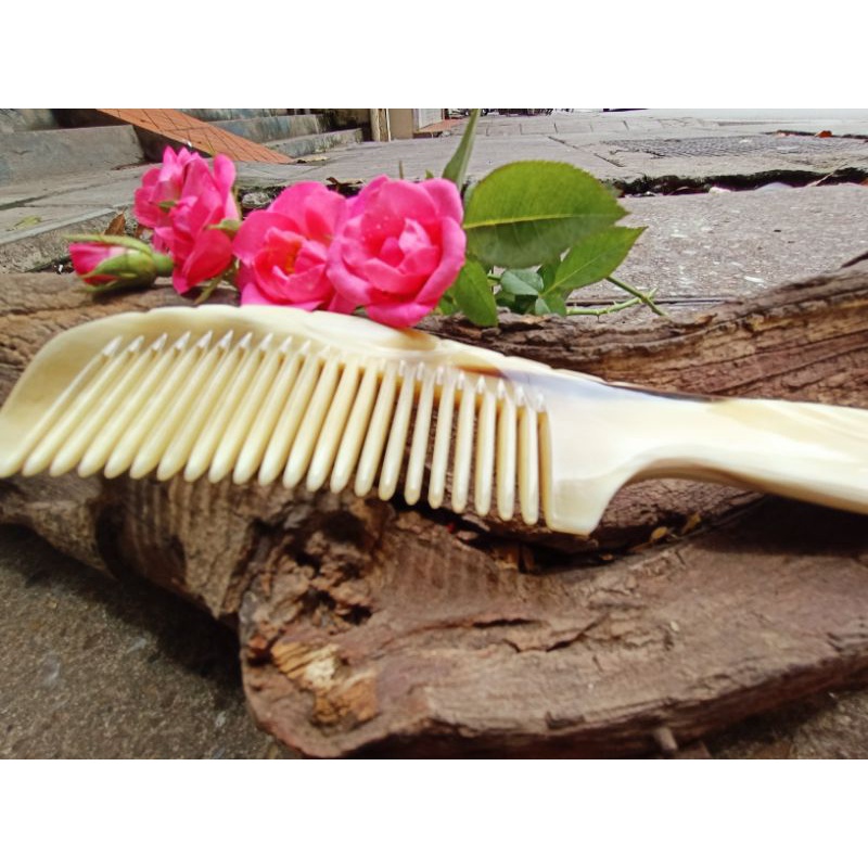 Lược sừng trâu tự nhiên có chuôi dài 18-22cm