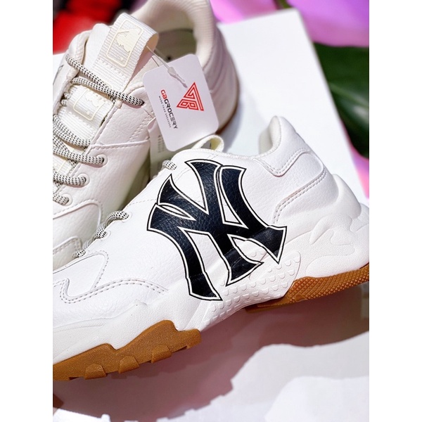 Giày MLB Bigball Chunky NY Yankees đế Gum - Ảnh thật shop chụp