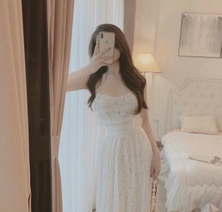 [NEW] VAY DU TIEC [FreeShip] (NEW)maxy dây trắng ren đẹp như công chúa trong cổ tích vậy ạ