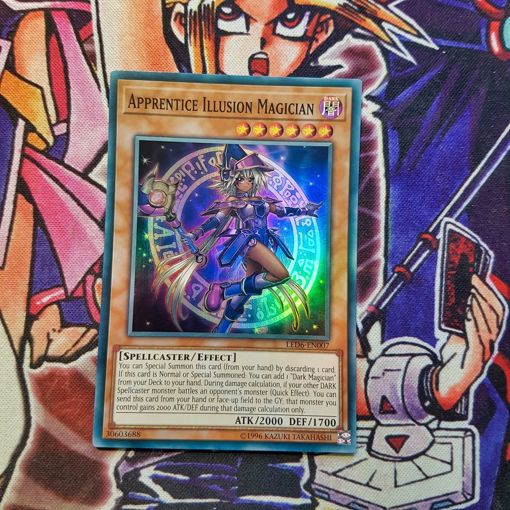 Thẻ bài Yugioh chính hãng | Apprentice Illusion Magician | LED6 Super rare.