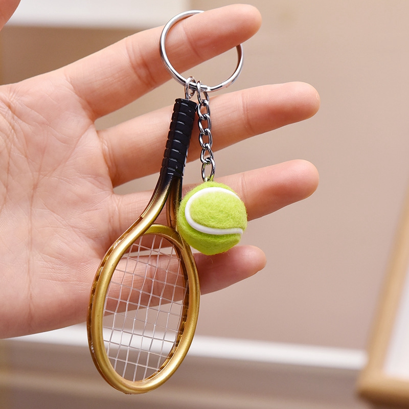 1 Móc Khóa Hình Vợt Tennis Dễ Thương
