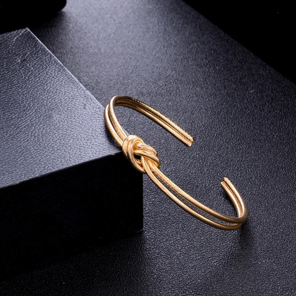 Set 4 VòNg Đeo Tay KiểU DáNg ThờI Trang Cho Nữ