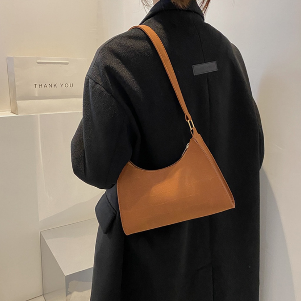 Túi kẹp nách nữ đẹp , Túi xách nữ đeo vai da pu cao cấp phong cách thời trang BROWN OUTFITS