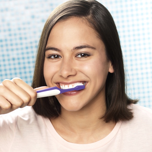 Bàn chải đánh răng TEPE Supreme Compact