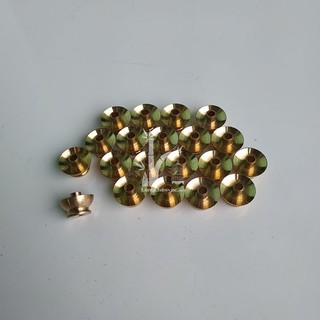 Cốc chống kiến cho chim cảnh