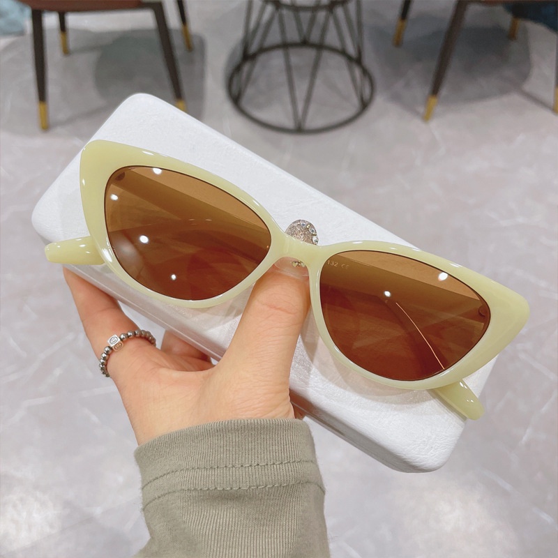 (KIQI-FASHION) COD Kính Mát Mắt Mèo Chống Tia Uv400 Thời Trang Dành Cho Nữ
