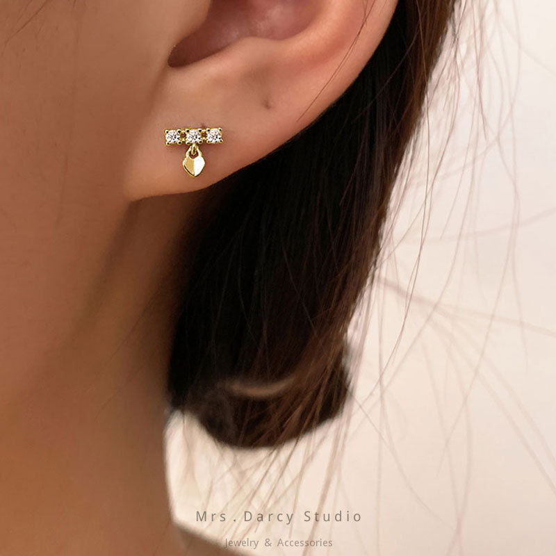 MRS.D【In Stock】100% Sterling Silver Pentagonal Diamond S925 Earrings Stud Earrings Colors of Zircon Jewelry Gift Ear Clips Minimalist Earring Design Jewelry Girls Allergy Free