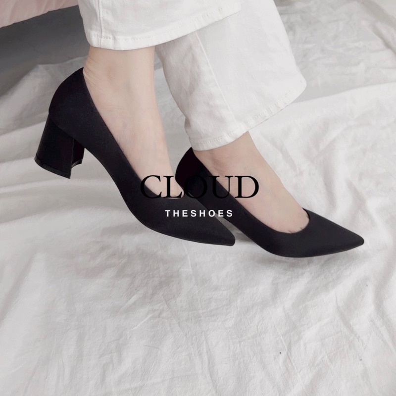 Giày bít mũi gót vuông 5cm