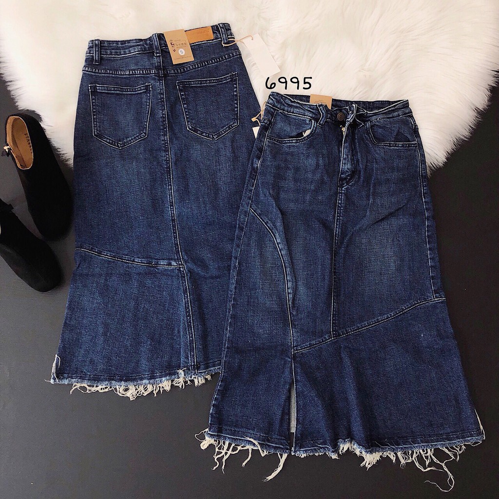 Chân váy jeans form dài, tua lai, dáng xòe