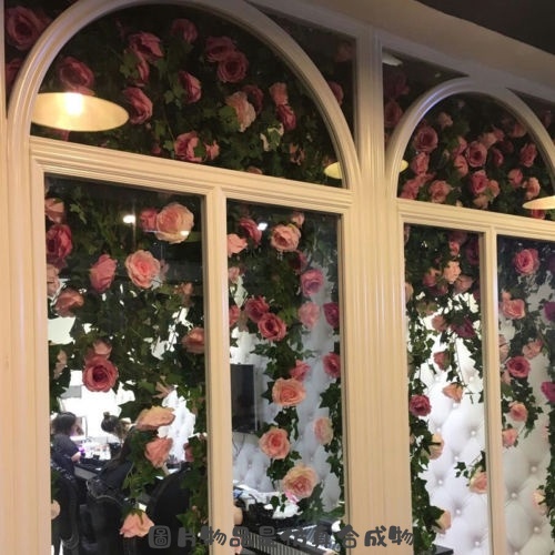 Dây Hoa Hồng Giả Bằng Lụa Dài 2.45M Trang Trí Giáng Sinh Thời Trang