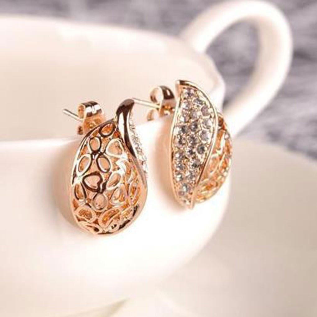 Đôi Khuyên Tai Hình Trái Tim Đính Đá Thời Trang Cho Nữ