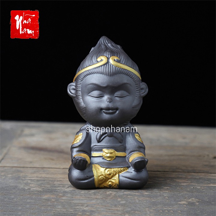 Tượng mỹ hầu vương tề thiên đại thánh tôn ngộ không gốm sứ