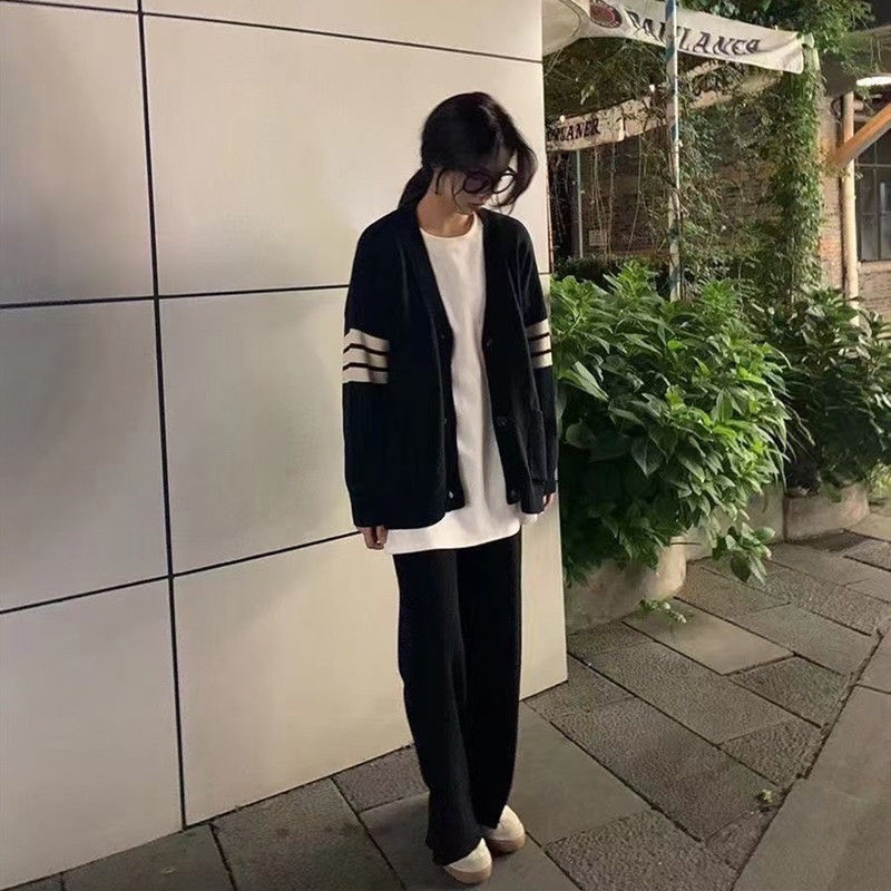 Áo khoác cardigan dệt kim tay dài màu đen thiết kế thanh lịch cho nữ