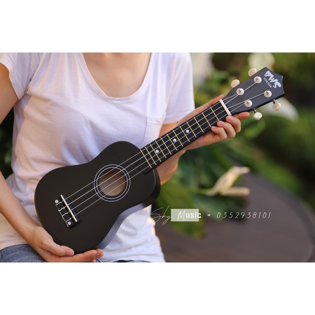 [HÀNG LOẠI 1] Đàn Ukulele Soprano 21inch BWS Màu Full Gỗ 100% Cho Người Mới Tập (Tặng full 6 món phụ kiện)