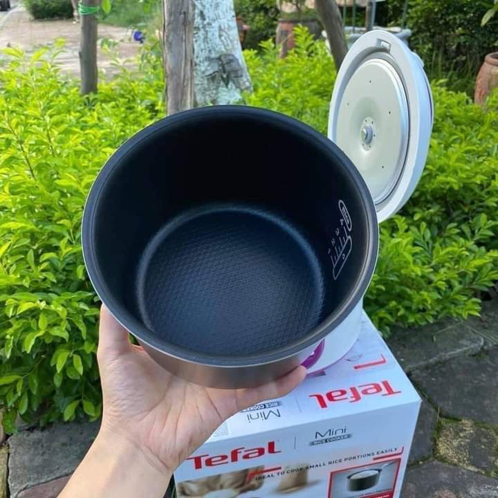 Nồi cơm điện loại cơ Tefal 0.7 lít RK224168