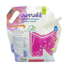 NƯỚC GIẶT XẢ FRIENDLY 1800 ML