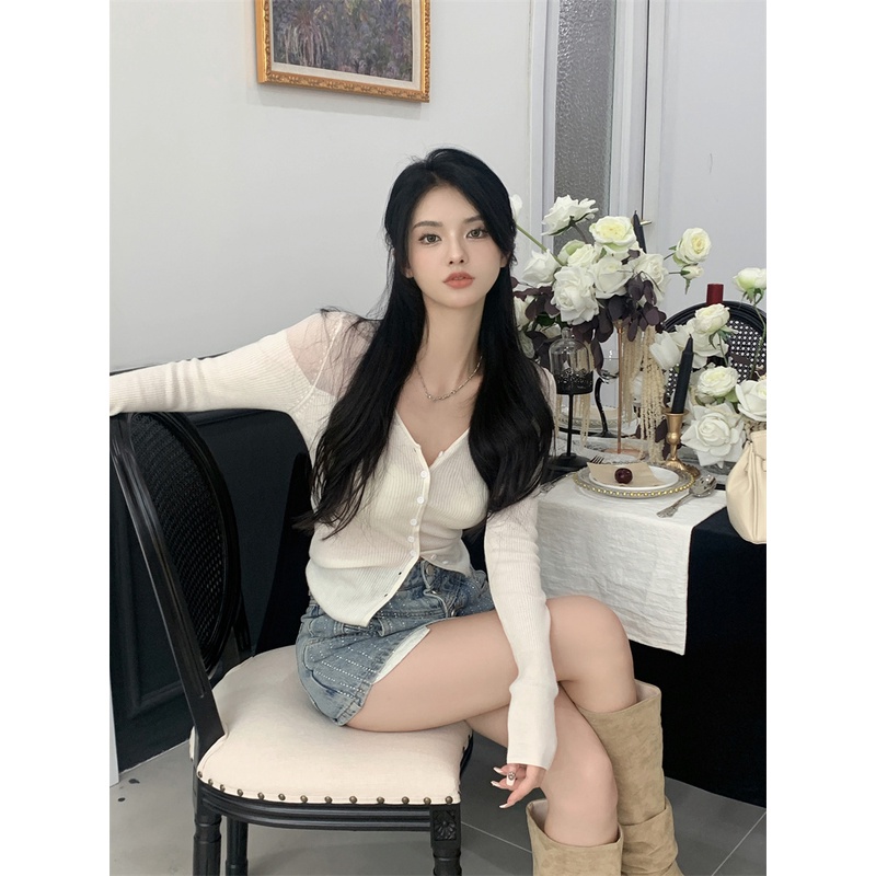 Áo dài tay dệt kim cardigan hot girl mỏng phần hơi trong suốt khâu cổ chữ V