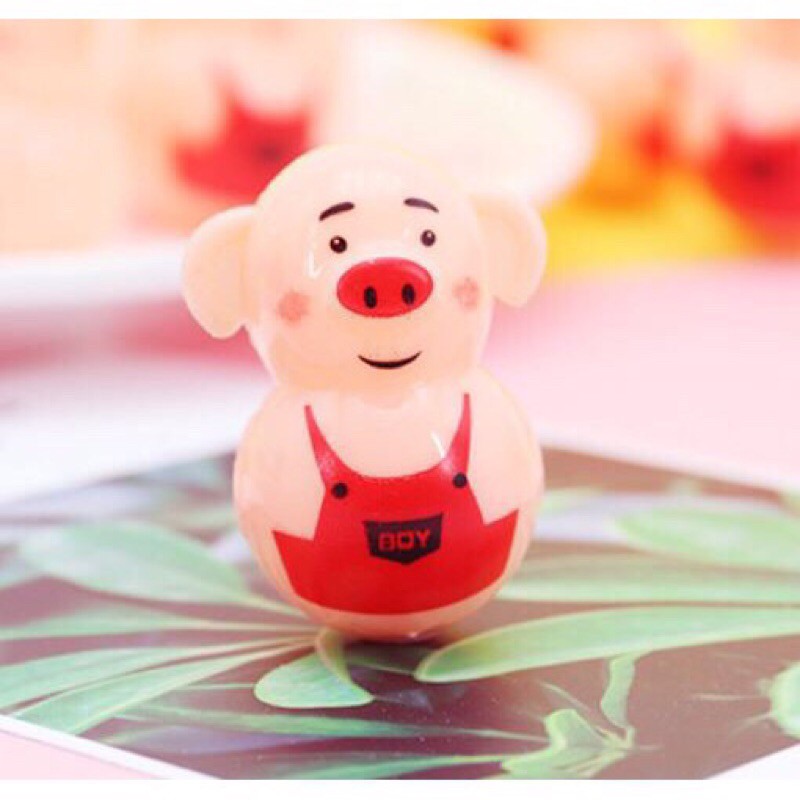 lật đật chặn giấy hình heo đáng yêu.