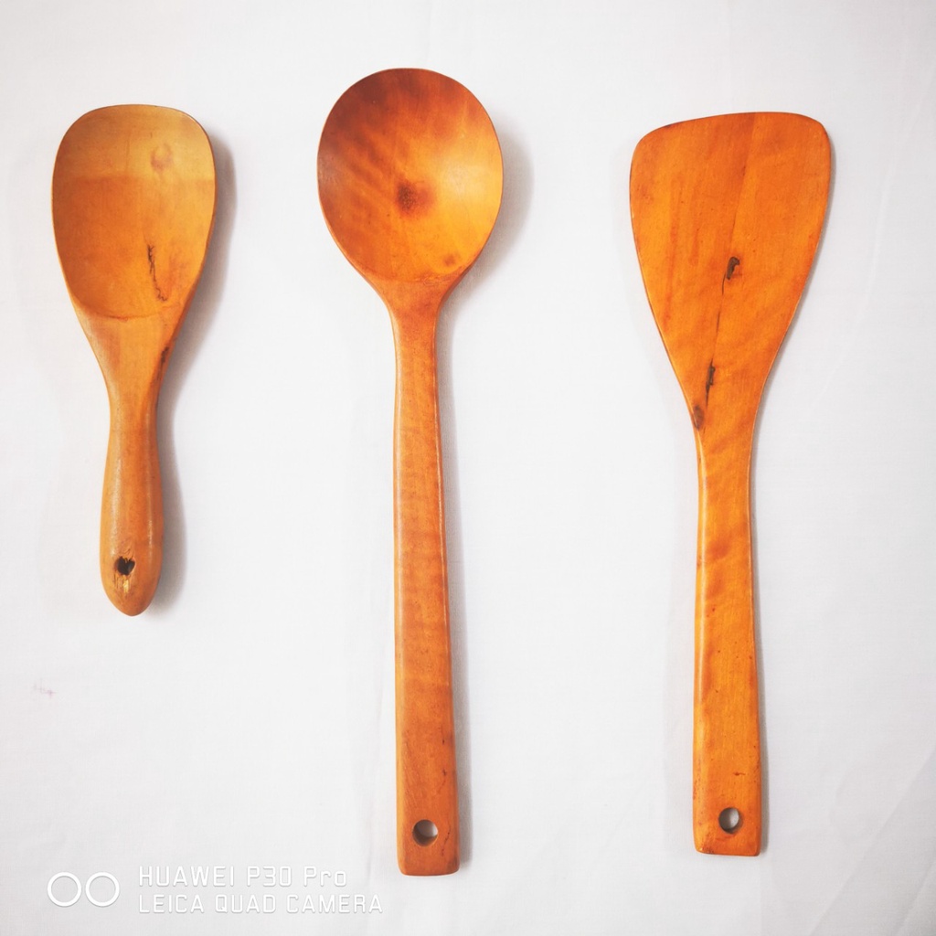 Muôi (Vá) lấy cơm, dụng cụ chiên rán